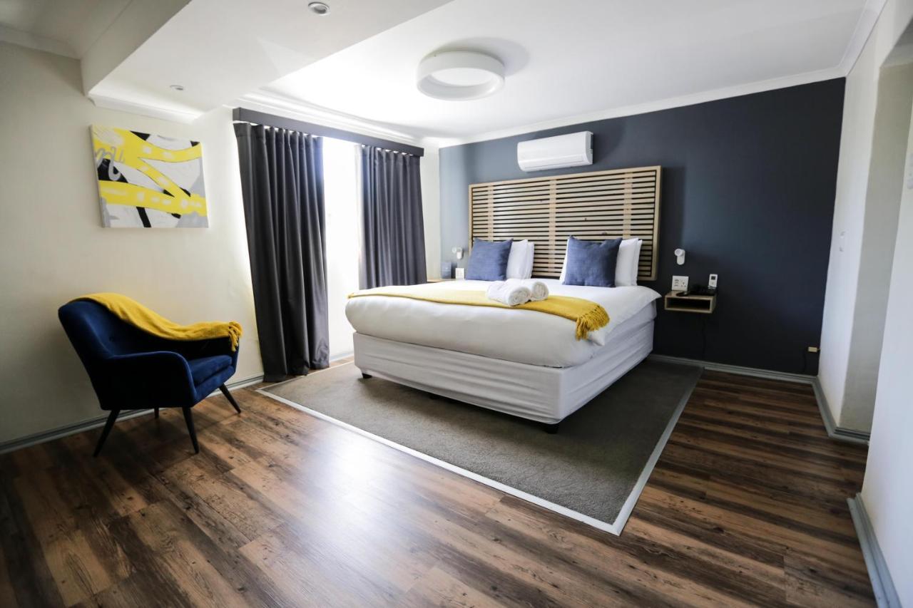New National Hotel And Conference Parow Εξωτερικό φωτογραφία
