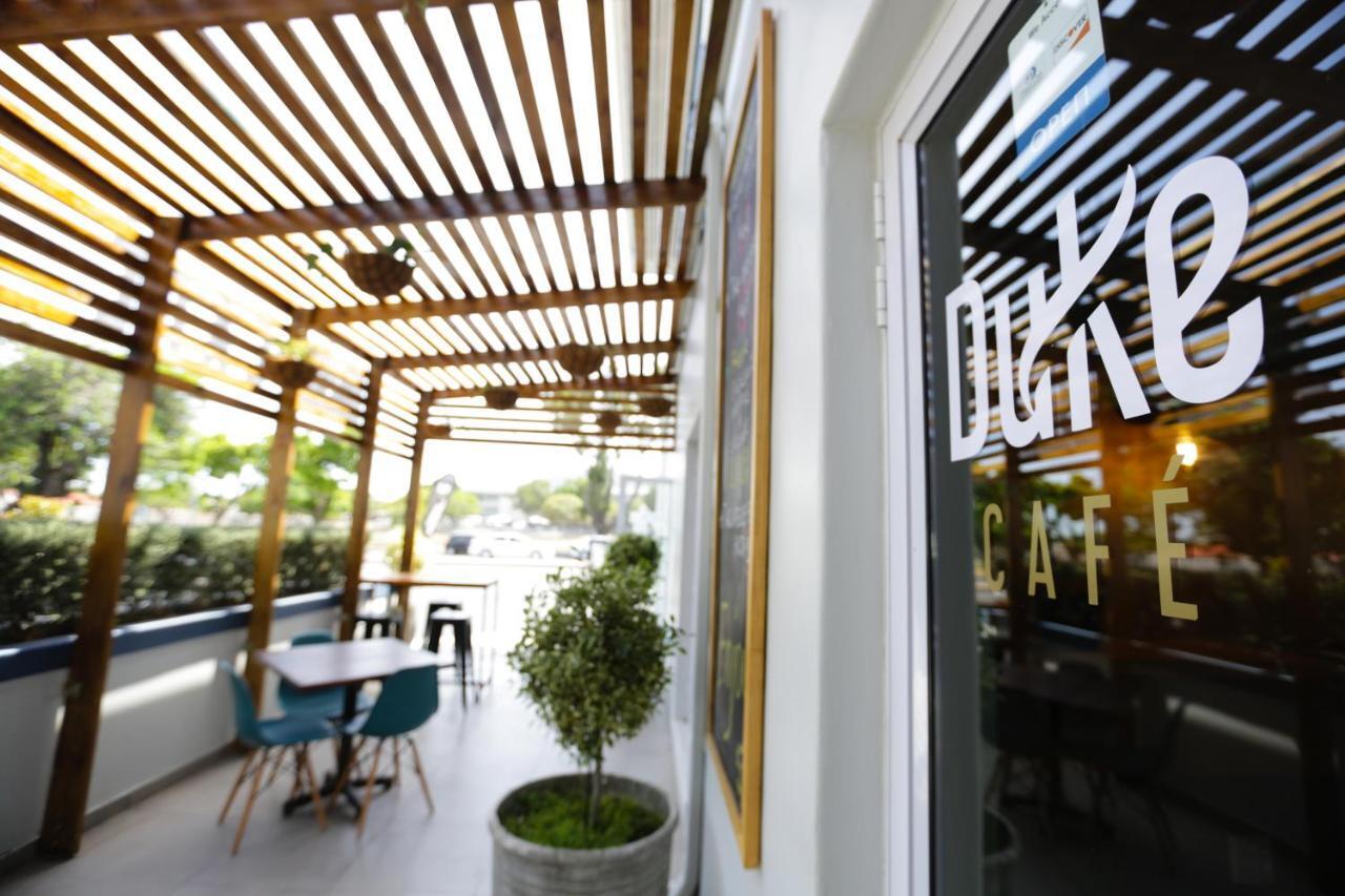 New National Hotel And Conference Parow Εξωτερικό φωτογραφία